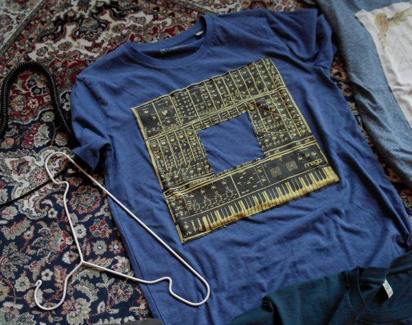 Outtakes - O-Shirt "Blue Moog" (Detail)